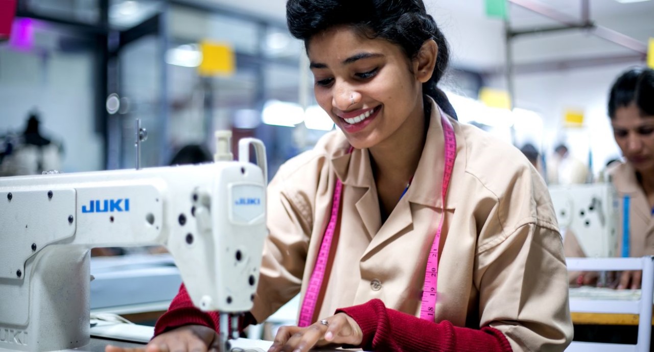 Sewing Machine Operator